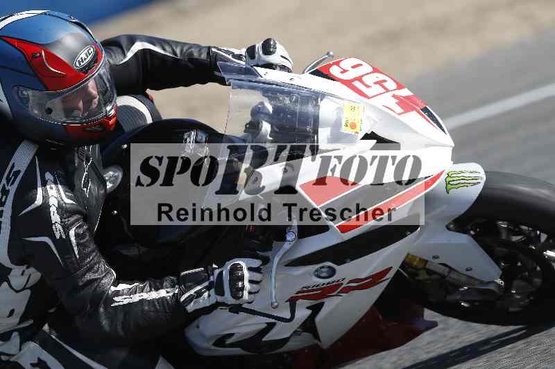 /Archiv-2024/02 29.01.-02.02.2024 Moto Center Thun Jerez/Gruppe rot-red/156